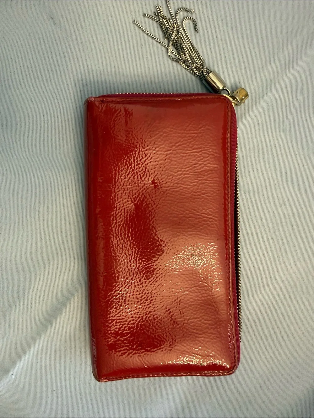 Gucci SoHo Patent Leather Zip Wallet - Picture 3 of 12